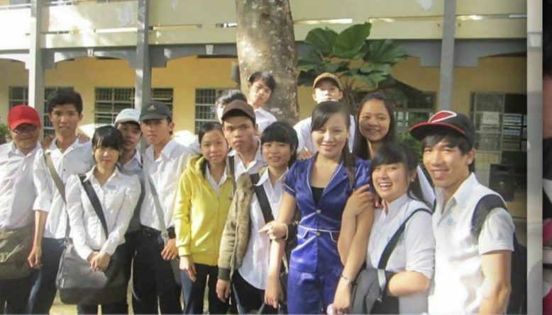 tập thể 12A3 THPT Hồng Bàng (2010 - 2013)